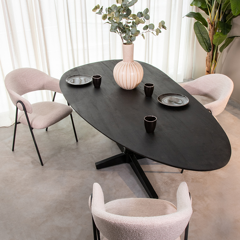 Eetkamertafel I_Rosie - Noir - Bois de mangue - Modern - LABEL51