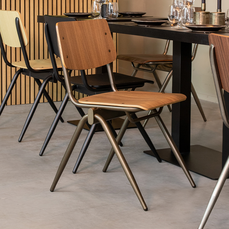 Eetkamerstoel I_Solid - Noyer - BRUIN - Bois - Industrieel - LABEL51